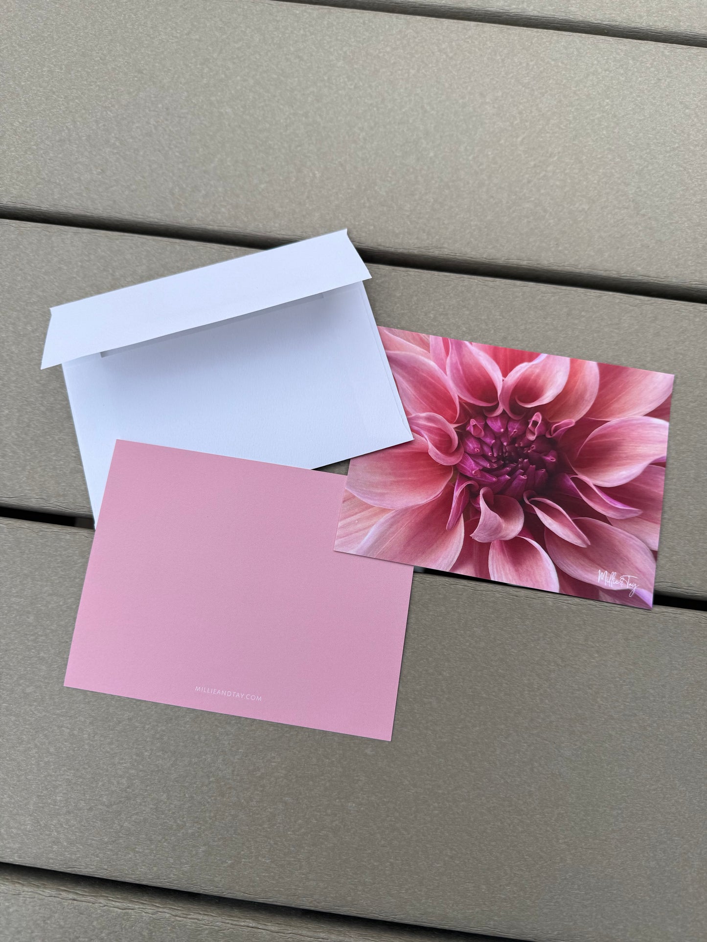 Dahlia Garden Notecards | Labyrinth | Set of 4